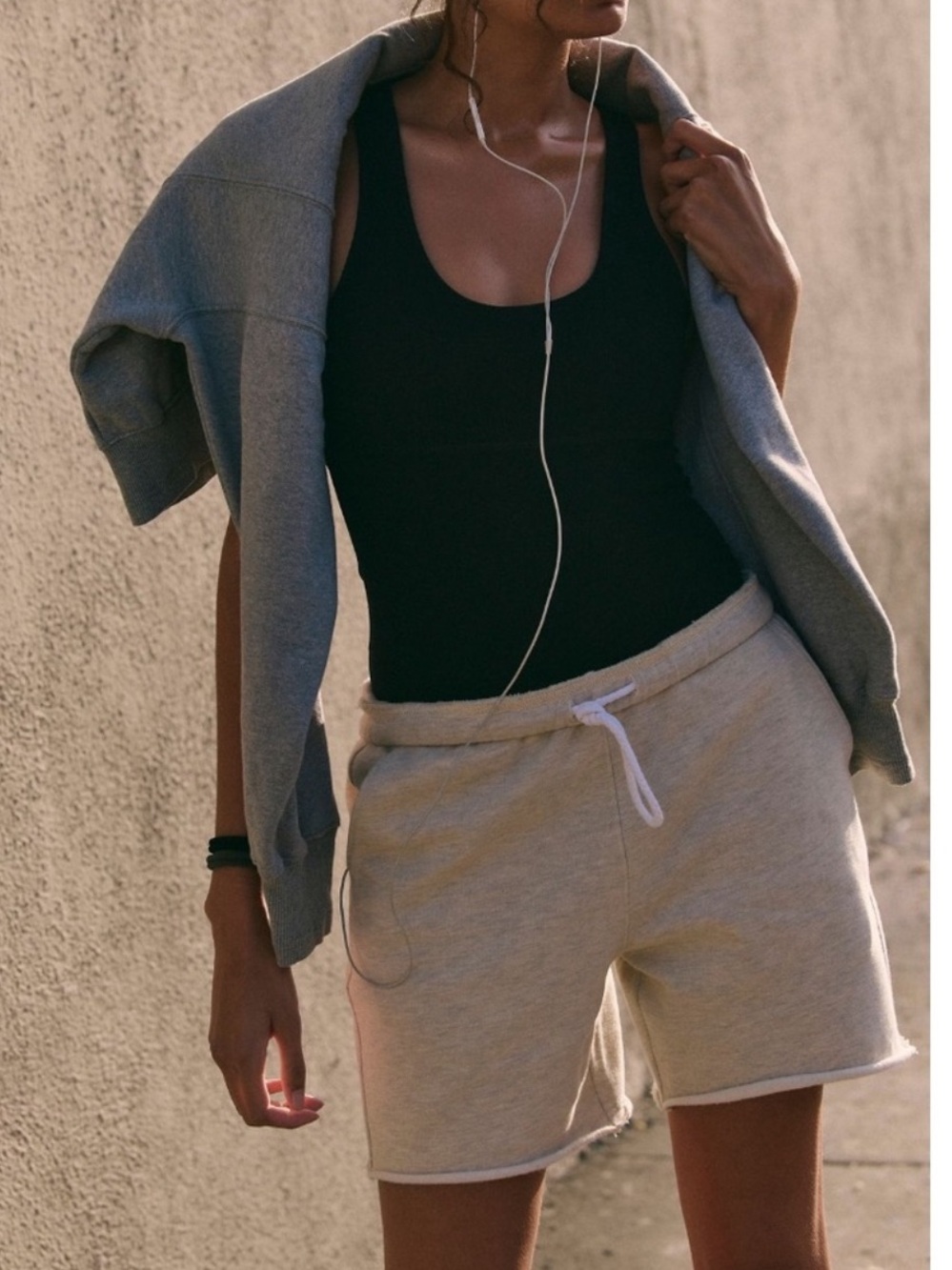 FP Movement For The Win Midi Short -Oatmeal Heather Black Logo NWOT Size RT $48 - Picture 3 of 8
